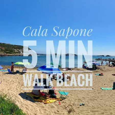 Giorgia I Ciclopi Casa vacanze SantʼAntìoco